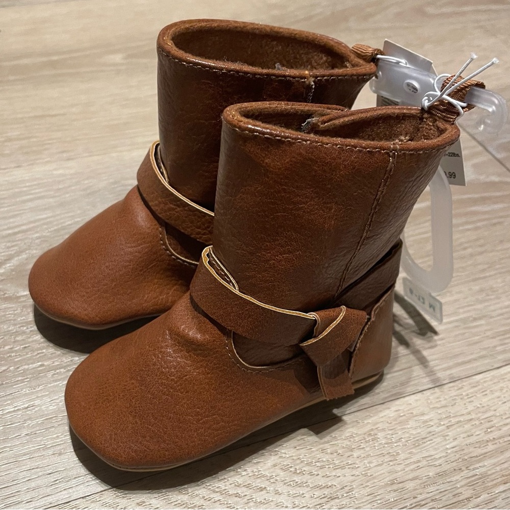 Old navy boots